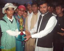 د پختونخوا د کرکټ ټيم د دوهم مقام په ترلاسه کولو سره دوهم وړوکی کپ ترلاسه کوي. د پختونخوا د کرکټ ټيم د دوهم مقام په ترلاسه کولو سره دوهم وړوکی کپ ترلاسه کوي.